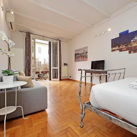 La Civetta A Navona Apartman *